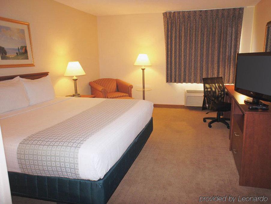 La Quinta Inn By Wyndham Auburn Worcester Rom bilde